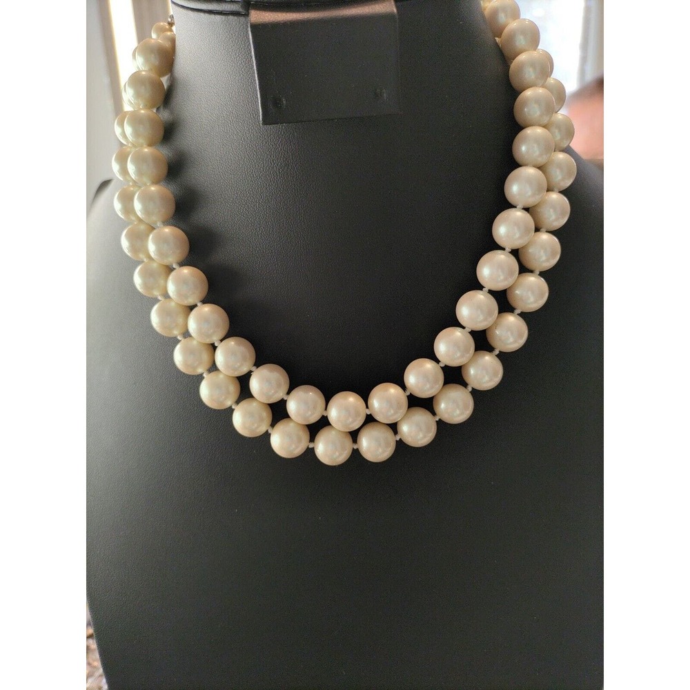 GORGEOUS DOUBLE STRAND UNMARKED IVORY GLASS PEARLS HAND KNOTTED 18" LONG
